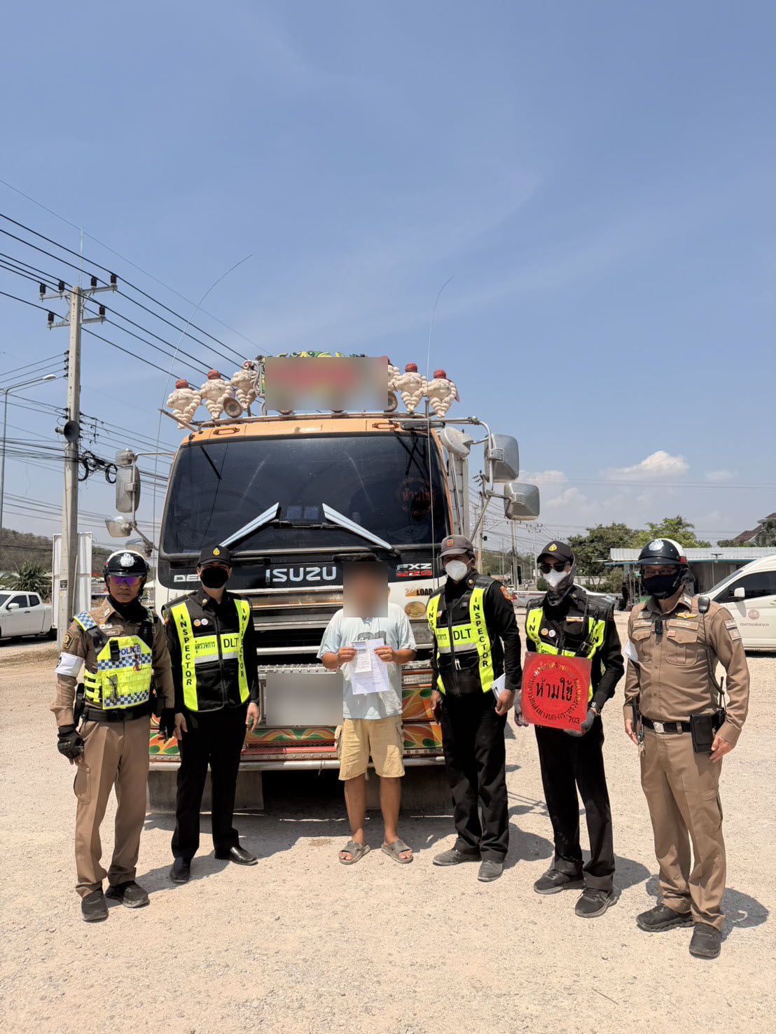 จราจรเมืองราช ร่วมขนส่งจังหวัด กวดขันวินัยจราจร